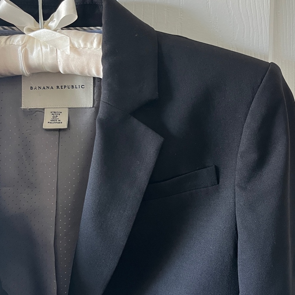 Banana Republic Classic Black Women's Suit